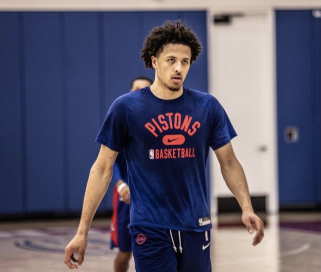 他们通过精 他们通过精