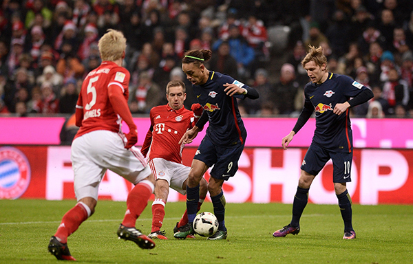 他依然保持 他依然保持