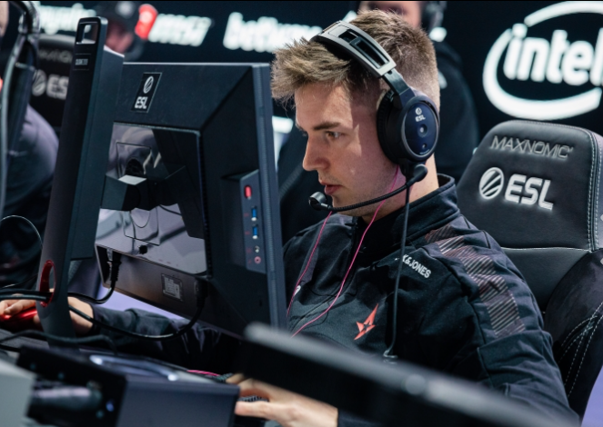 特点制定灵 特点制定灵