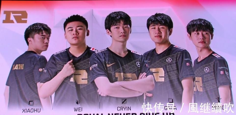 后点包抄 后点包抄